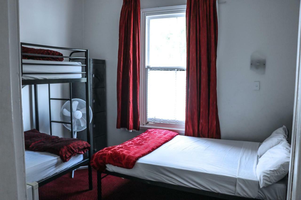 ลันตานา ลอดจ์ Hostel โอ๊คแลนด์ ภายนอก รูปภาพ